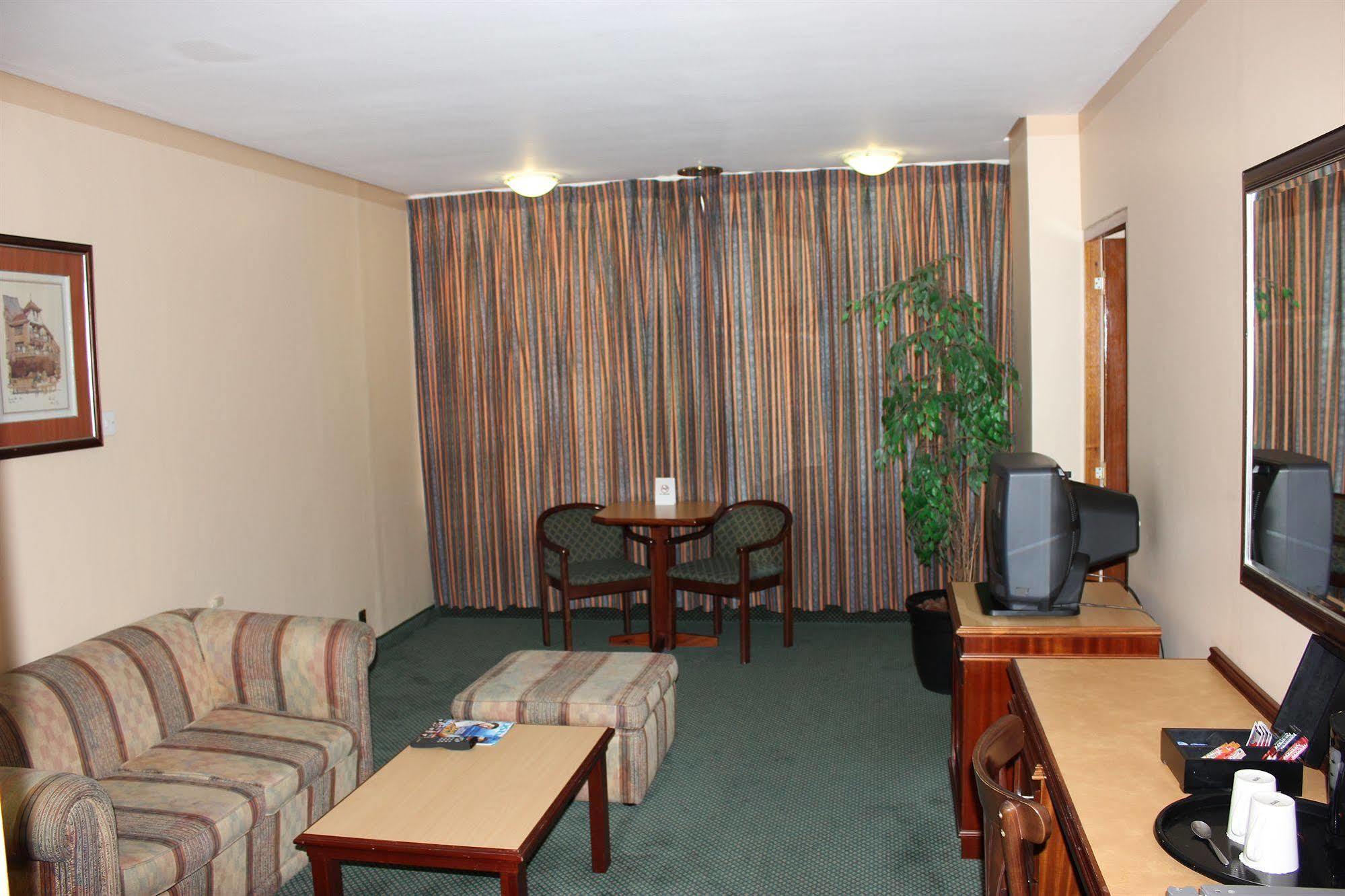 Hotel On St Georges Cape Town Bagian luar foto